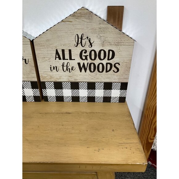 Rustic Wood Plaque With "Its All Good In The Woods" Quote & Buffalo Plaid Design - Picture 1 of 4